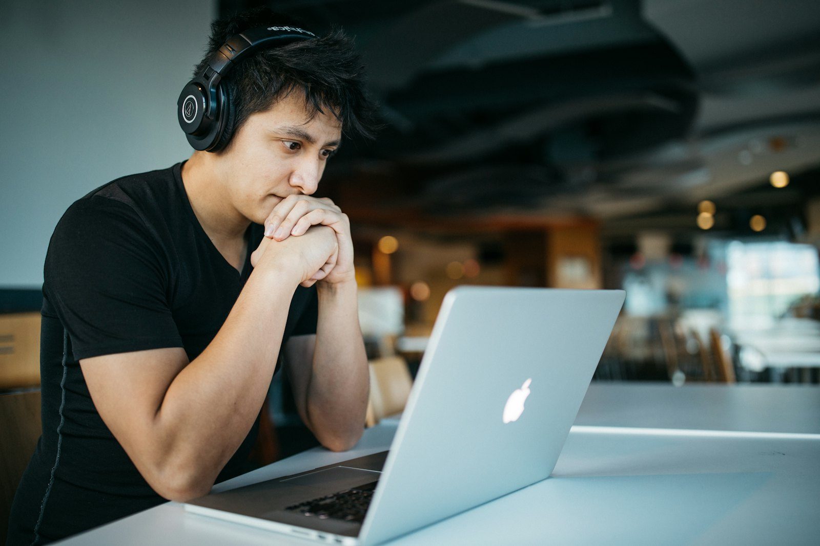 IT support engineer working at a service desk